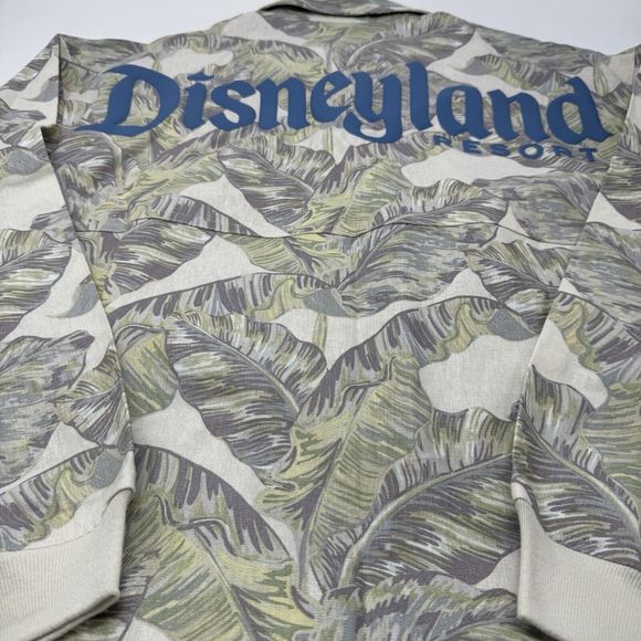 Disney Resort Spirit Jersey Tropical Long Sleeve Shirt Size Small‎ Adult NWT - Picture 8 of 13